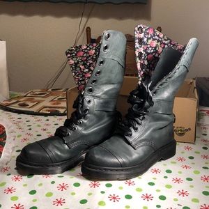 Dr. Martens TRIUMPH 1914 Size 8